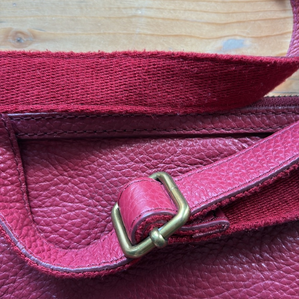 Fossil Elise Crossbody Bag Purse Red EUC - Picture 4 of 14